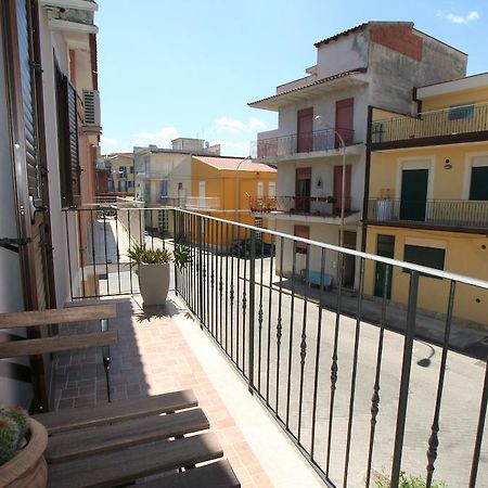 Casa Levante 奥利韦里 外观 照片